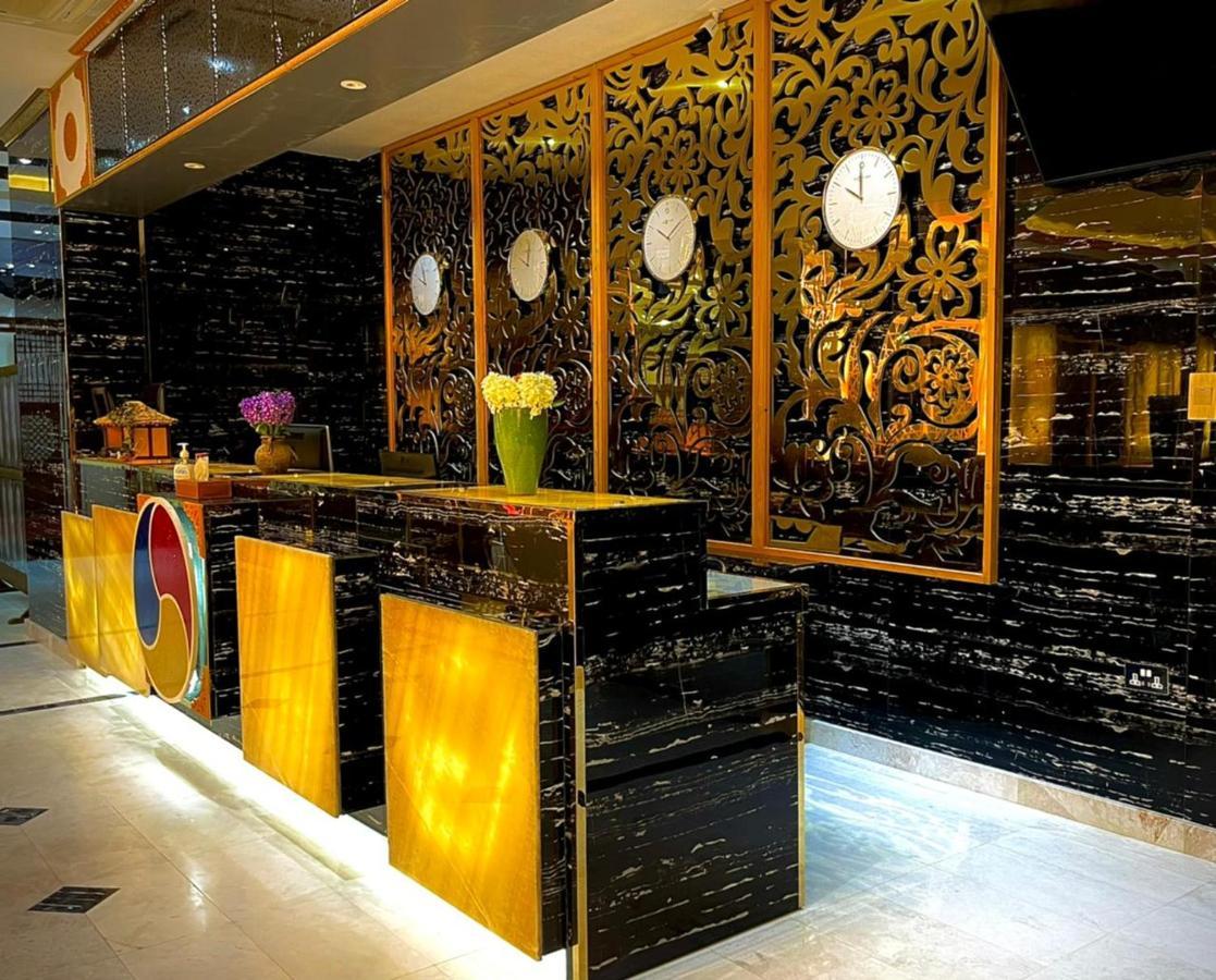 Asian Hotel 두쿰 외부 사진