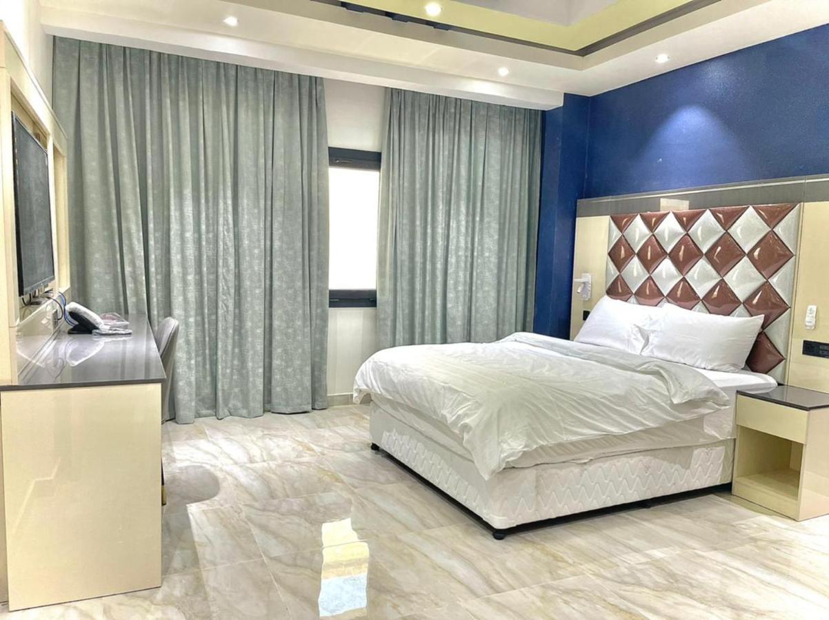 Asian Hotel 두쿰 외부 사진